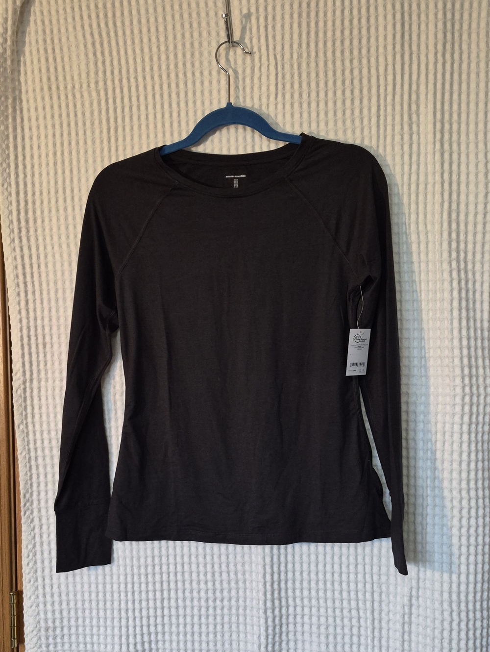 Women’s Black Long-Sleeve Crewneck Top - Unbranded